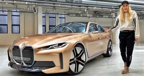 Supercar Blondie Checks Out All New Bmw I4 Wundercar