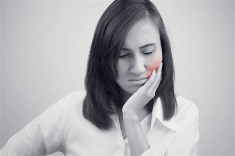 Toothache Bothering You Find Out What Causes Tooth Pain