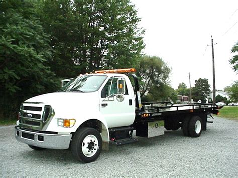 Trucking And Towing 2007 Ford F650 Xlt