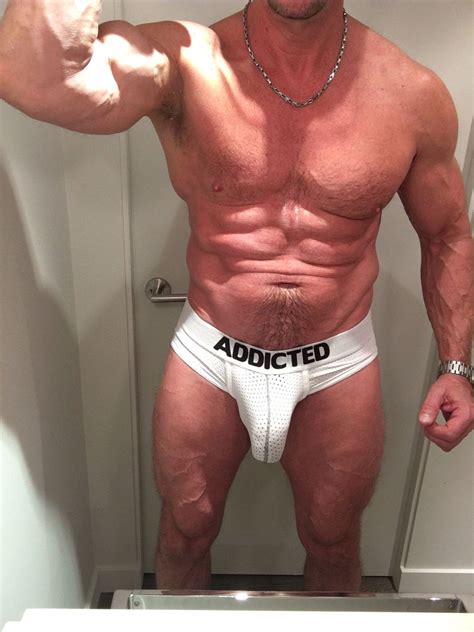 Big Dicked Bodybuilders Page 129 Lpsg