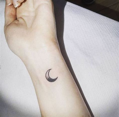 Image Result For Simple But Pretty Moon Tattoos Small Moon Tattoos