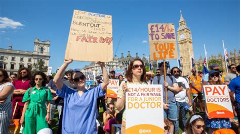 Junior Doctors Strike Dates When Are Nhs Workers Walking Out In July