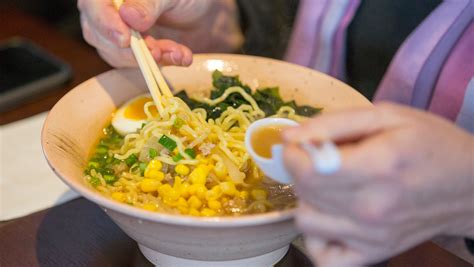 This Is The Right Way To Eat Ramen