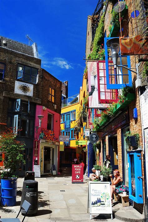 Covent garden is a district in london between st. 20 Ultimate Things to Do in London - Fodors Travel Guide