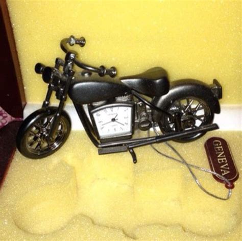 New In Wood Box Geneva Harley Motorcycle Mini Mantle Clock Mantle