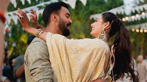 Athiya Shetty Reveals What Made Her Fall In Love With Kl Rahul Says She Gets Nervous When She