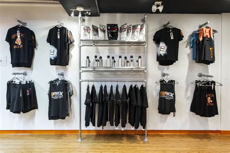 Browse Different Ideas To Display Your Store S Merchandise From Wall Mounted Free Standing