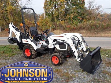 2023 Bobcat® Sub Compact Tractors Ct1025 Ct1025hst Backhoe Johnson