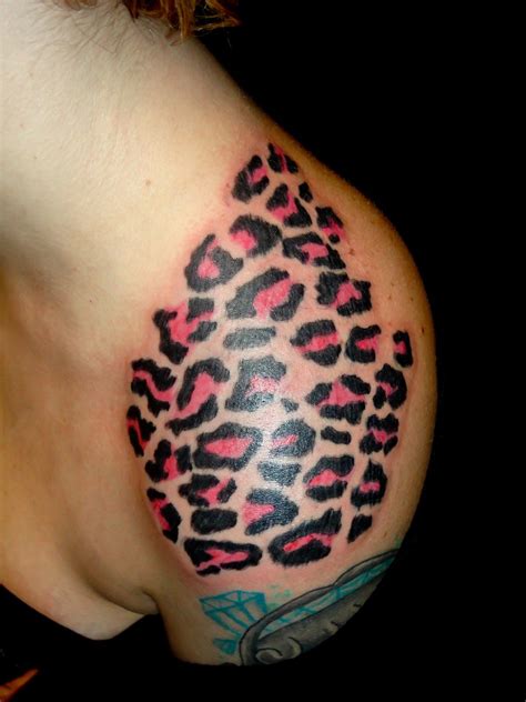 Incredible Leopard Print Tattoos On Shoulder Pretty Tattoos Cute