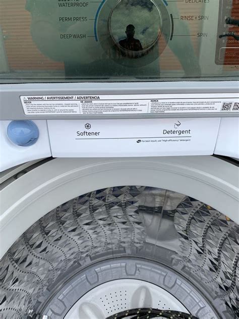 We unplugged the washer for about 10 min, then plugged it back in. Samsung VRT plus Top load washing machine (four months old ...