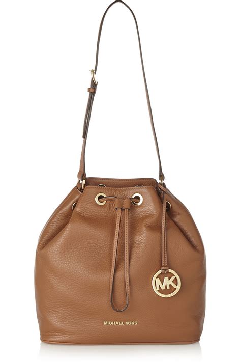 Lyst Michael Michael Kors Jules Large Textured Leather Bucket Bag In
