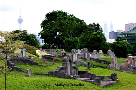 This site is part of the 343 acres of kwong tong cemetery (heritage park). Kwong Tong Cemetery Kuala Lumpur (Heritage Park)