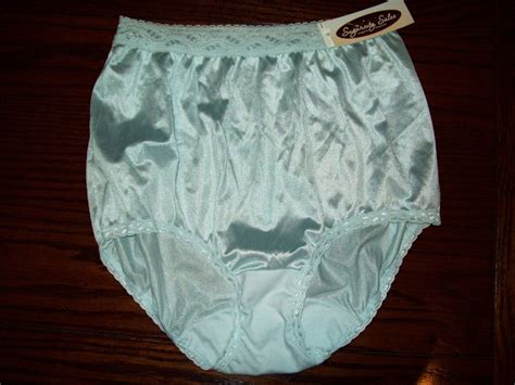 Nwt Cotillion 100 Nylon W Stretch Lace Brief Panties 75415 Blue Size 6 M Ebay