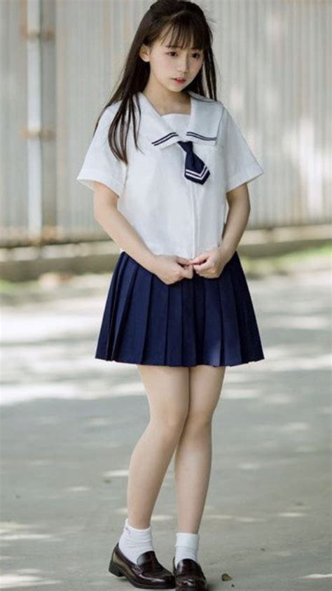 Japanese School Girl Cosplay 女の子のドレス 女子高生ファッション 女の子の衣装