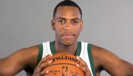 Khris middleton's isn't worth a maximum contract based on his scoring alone. Milwaukee Bucks' small forward, Khris Middleton has a net ...