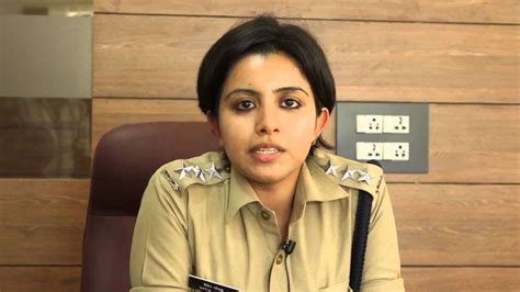 Merin joseph, assistant superintendent of police of munnar, kerala, blasted the piece on her facebook page and called it seriously disgusting. Ips Simala Prasad And Merin Joseph Story - ये है देश की ...
