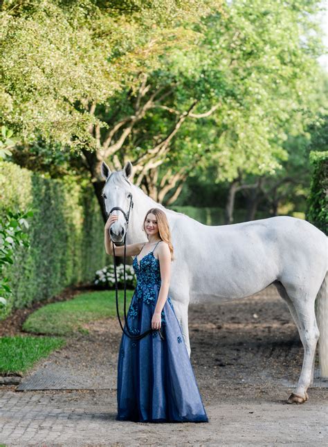 Prom Dress Style With Horse Horse Girl Photography Prom Photoshoot
