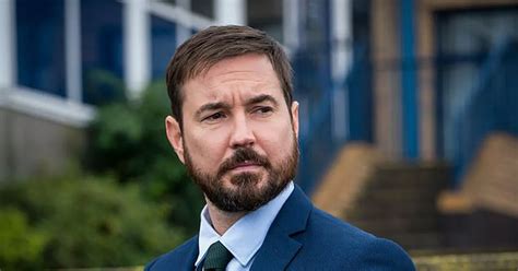 line of duty star martin compston s naked sex scene snaps resurface from 2009 thriller daily star