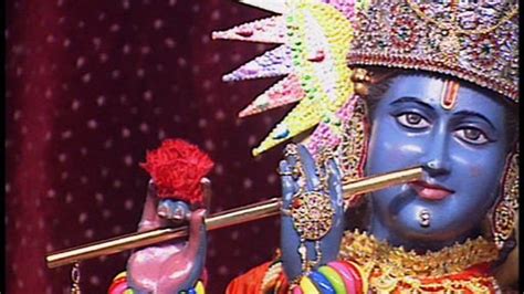 Bbc Two Belief File Hinduism God Worship In A Hindu Temple