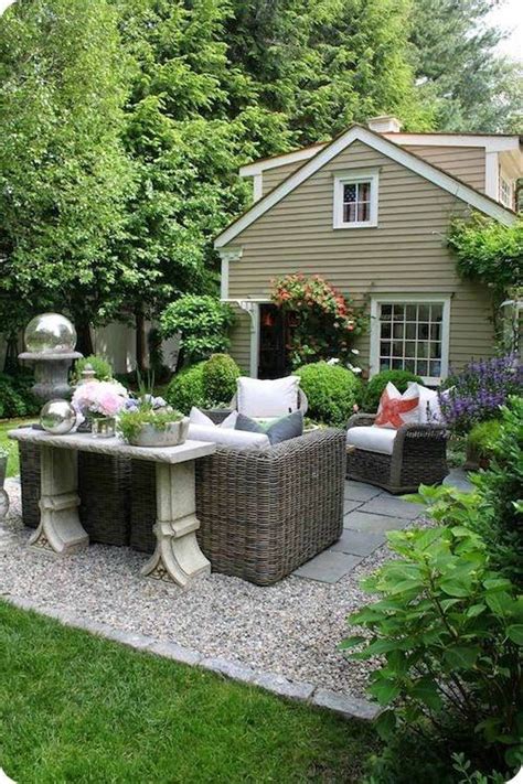 This post may contain affiliate links. Pea Gravel Patio With Paver And Furniture : Inexpensive Pea Gravel ... | DiY Patio | Pinterest ...