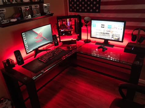 My Finished Battle Station Two Monitors Custom Built Pc And A Lot Of