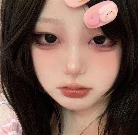 Pin By ⋆ ˚｡⋆౨ৎ˚ On Weibo ୨୧ ⋆｡˚ ⋆ Doll Eye Makeup Gyaru Makeup Cute