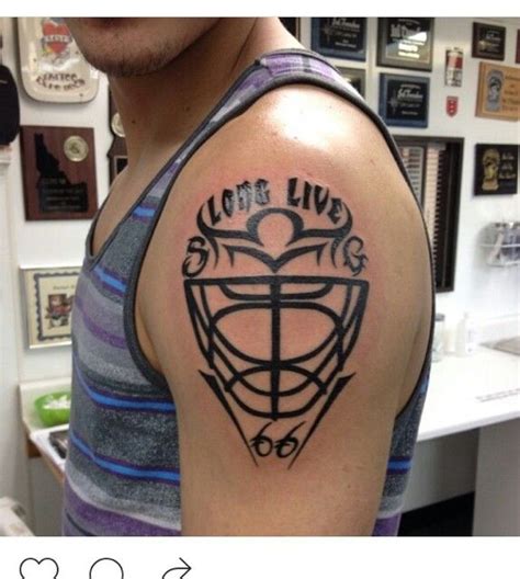This is a timelapse video of how the team at grangroth graphics painted a goalie coaches themed mask. hockey goalie mask tattoo | Hockey tattoo, Mask tattoo ...