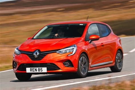 Renault Clio Hatchback Practicality And Boot Space Carbuyer