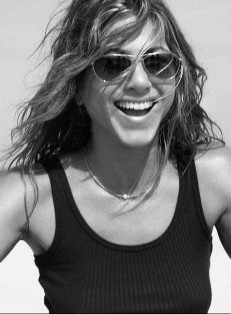 32 Best Jennifer Aniston Sunglasses Images Jennifer Aniston Style