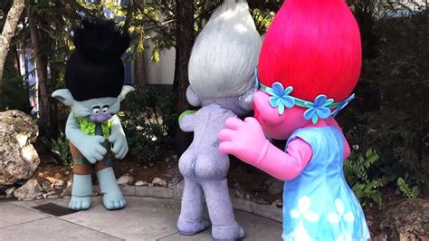 Naked Glitter Farting Troll Now Greets Guests At Universal