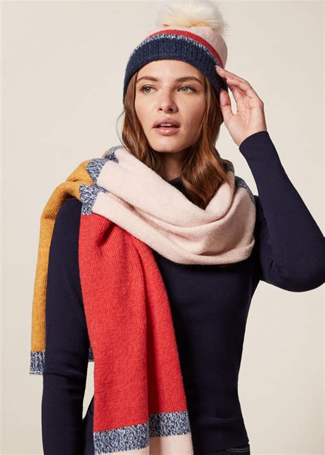 Sandy Stripe Hat And Scarf T Set Phase Eight