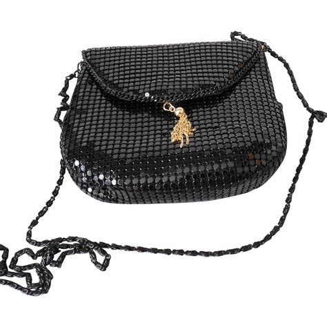 The metal mesh box are loaded with desirable features that increase convenience. Vintage Black Metal Mesh Small Shoulder Bag Purse Clutch ...