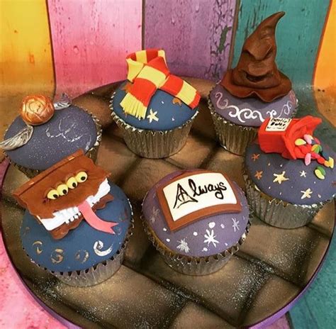 6 marvelous harry potter cupcakes in 2020 harry potter cupcakes harry potter birthday cake