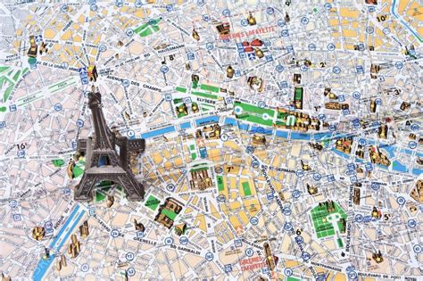 Plan De Paris Avec La Tour Eiffel Carte De Paris Avec La Tour Eiffel