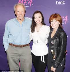 Clint Eastwood Supports Daughter Francesca At Premiere Daily Mail Online