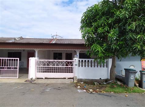 List of cities and towns in malaysia by population. TERES SETINGKAT TAMAN SERI TELOK EMAS, TELOK MAS MELAKA ...