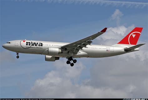 Airbus A330 223 Northwest Airlines Aviation Photo 6144321