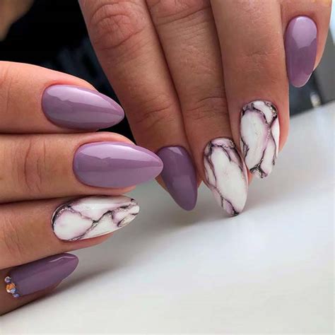 43 Jaw Dropping Ways To Wear Marble Nails Stayglam