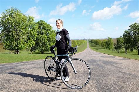 hemelvaart royal ode aan de fiets beau monde