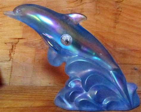 Fenton 95th Anniversary 2000 Iridescent Blue Dolphin Dolphin Decor