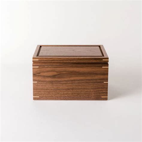 large size keepsake memory box personalized walnut wood mad tree woodcrafts personalised