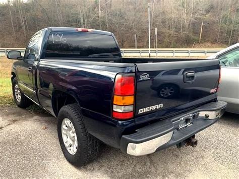 Used 2005 Gmc Sierra 1500 Short Bed 4wd For Sale In Louisa Ky 41230 Car