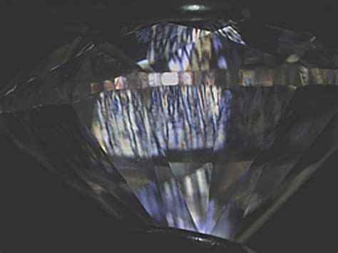 Plus gros diamant synthétique CVD identifié en France Laboratoire