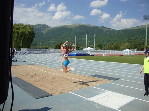 Check spelling or type a new query. FuturoMolise | Isernia - Record italiani a iosa nel salto ...