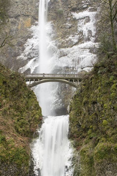 Bridge Along Hiking Trails At Multnomah Falls Stock Image Image Of