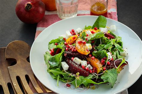 Pick 6 delicious varieties from this unusual tree! Citrus & Pomegranate Fruit Salad Recipe - Citrus.com