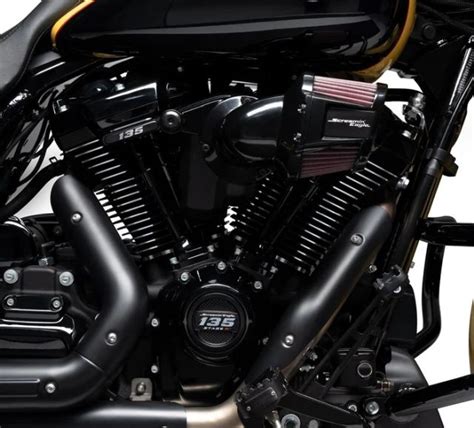 Massive New Harley Davidson Screamin Eagle 135 Crate Engines Bike India