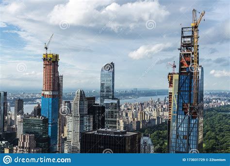 Construction Of Skyscrapers In Manhattan New York City Usa Stock