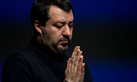 Ogni giorno tutti i video delle partecipazioni mediatiche e degli eventi di matteo salvini, leader della lega. Niente da fare: all'estero Matteo Salvini non sfonda - Wired