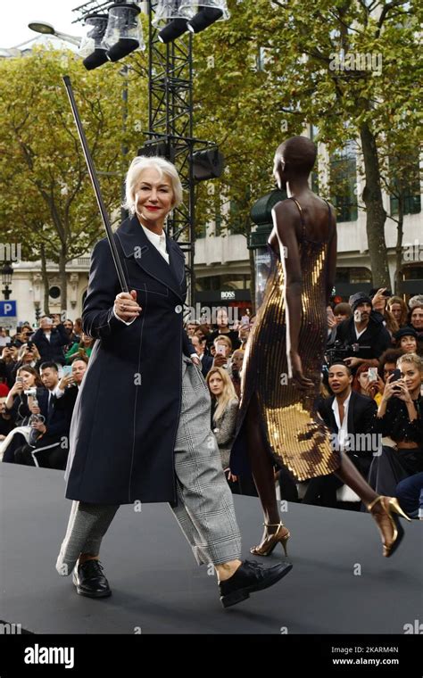 Helen Mirren Walks The Runway During The Le Defile L Oreal Paris Show As Part Of The Paris